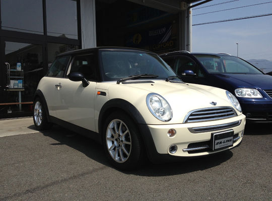 BMW　MINIクーパー