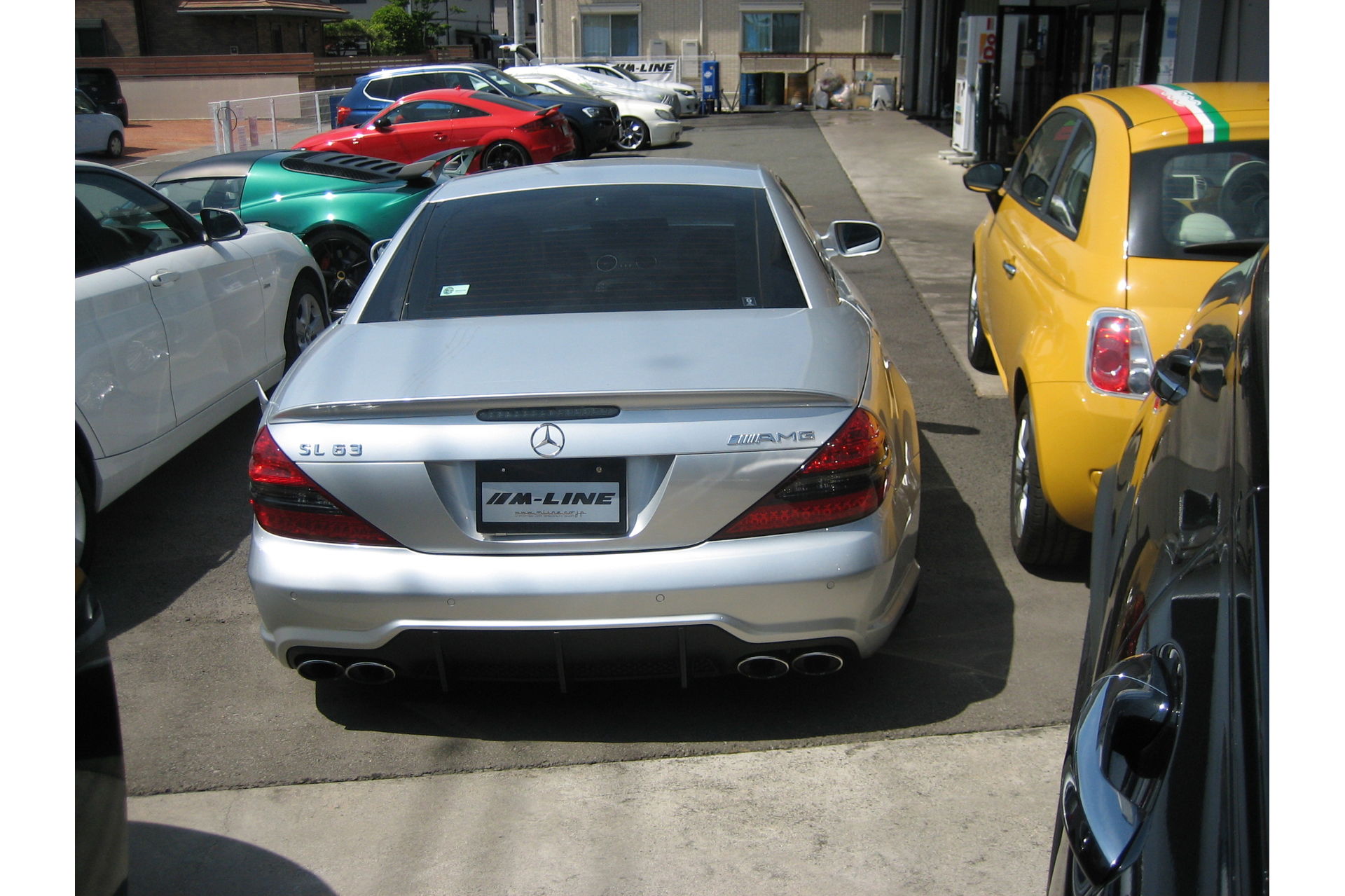 AMGメルセデスベンツSL63