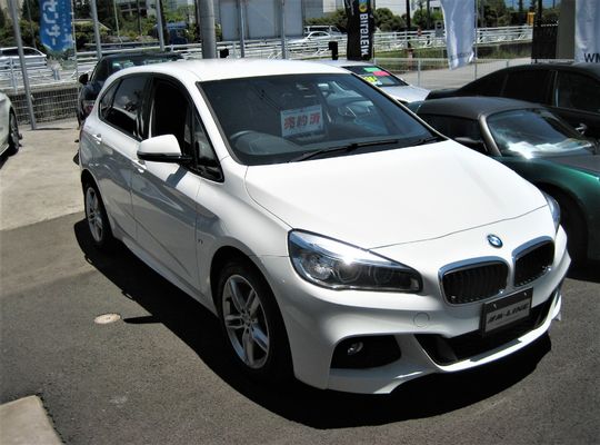 BMW218アクティブツアラー