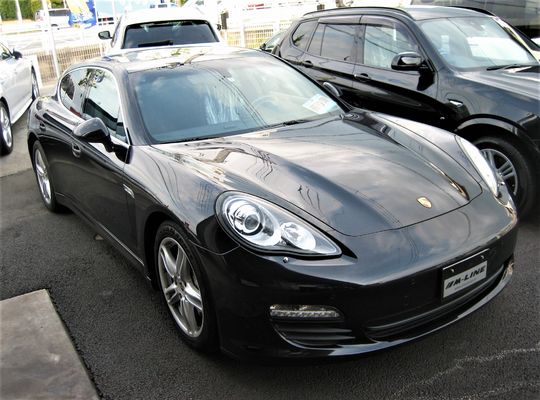 ポルシェ山梨エムライン