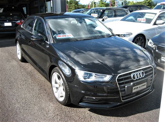 アウディ山梨エムライン