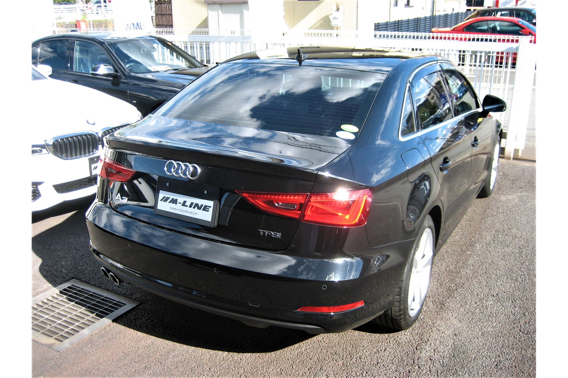 アウディ山梨エムライン