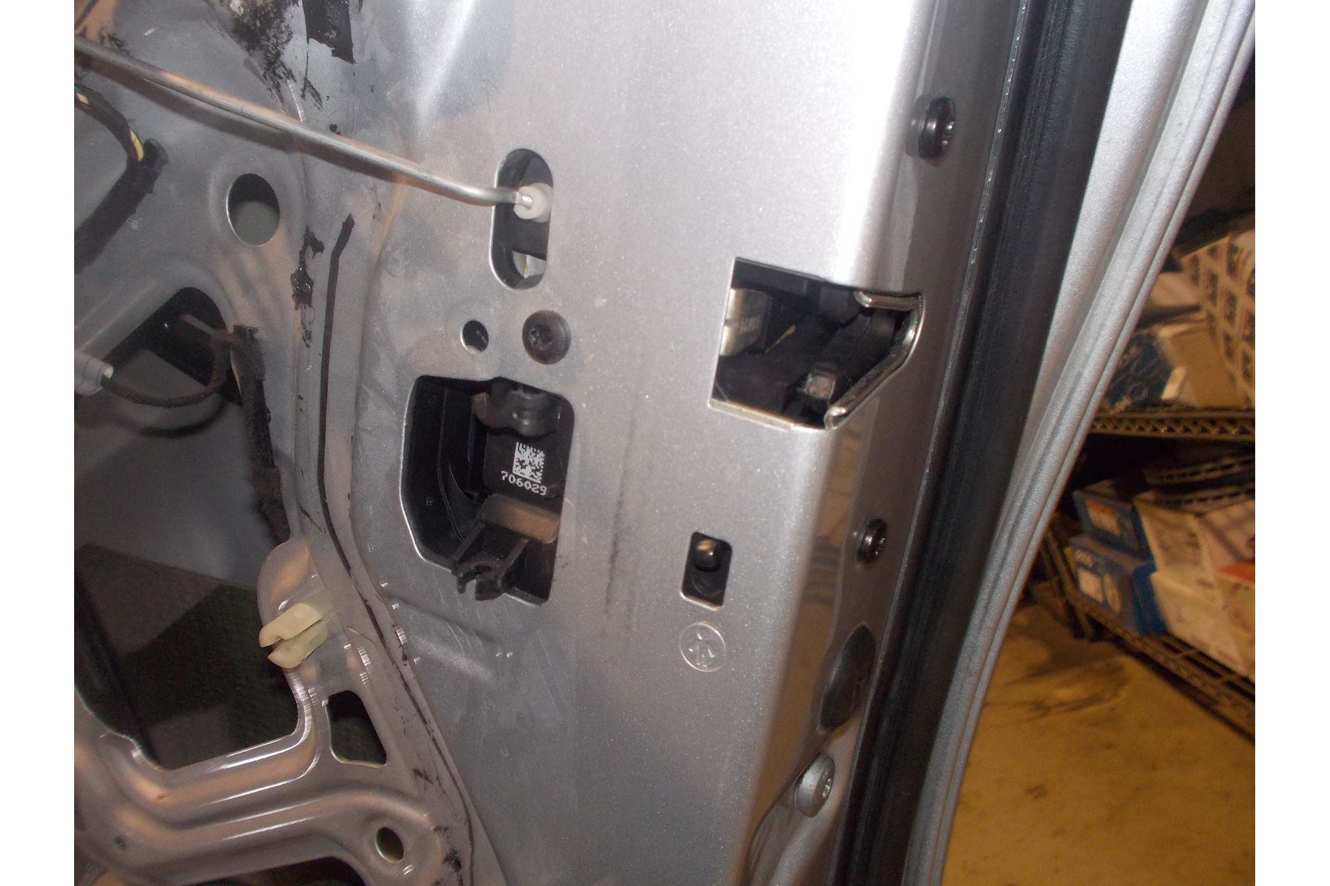 ＢＭＷ　Ｅ90　323ｉ　ドアロック故障