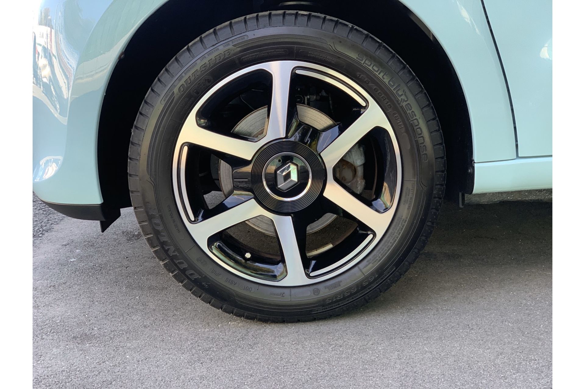 山梨　中古車　ルノー