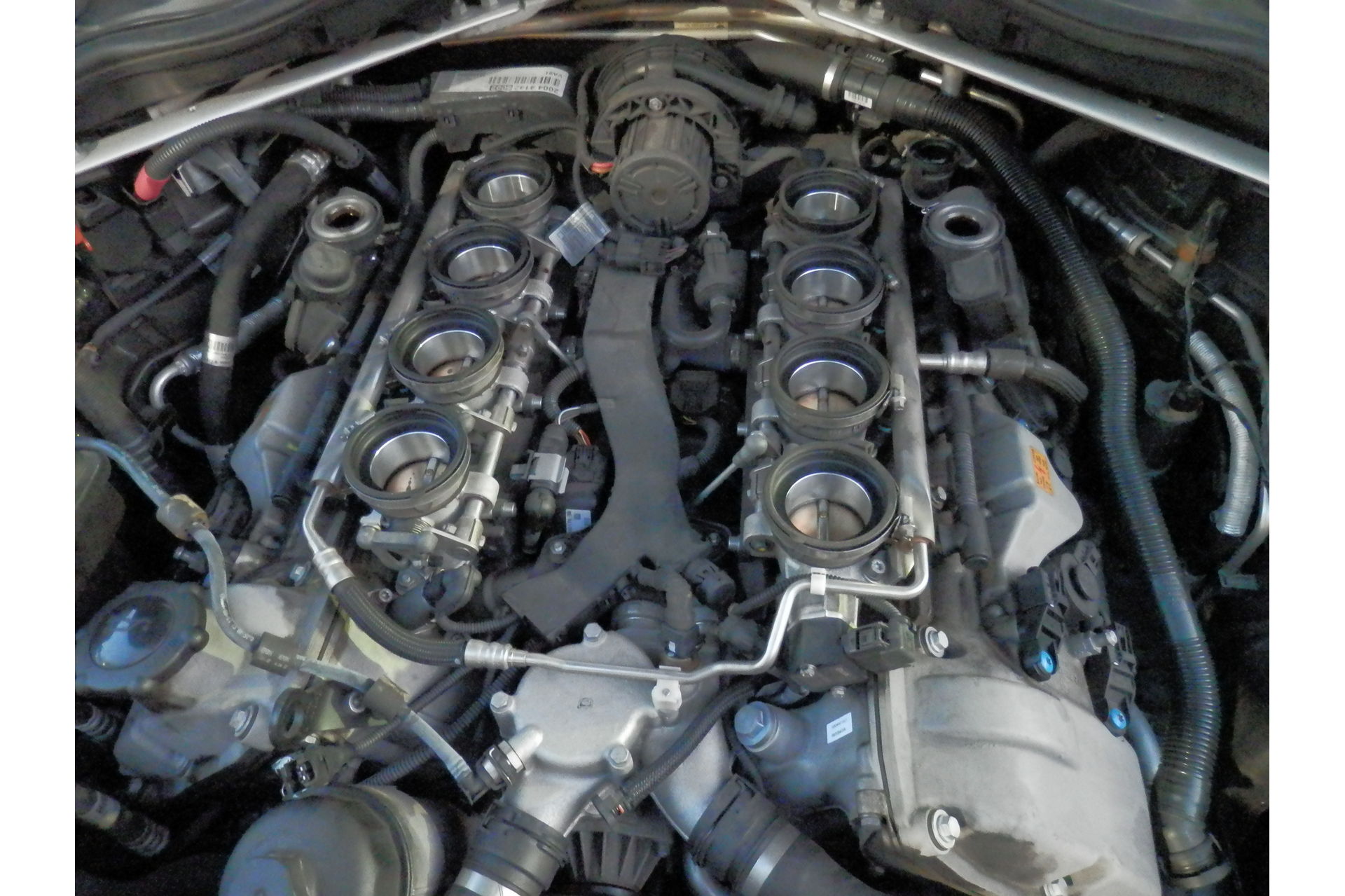 H22年式 BMW E92 M3 スロットルモーター交換