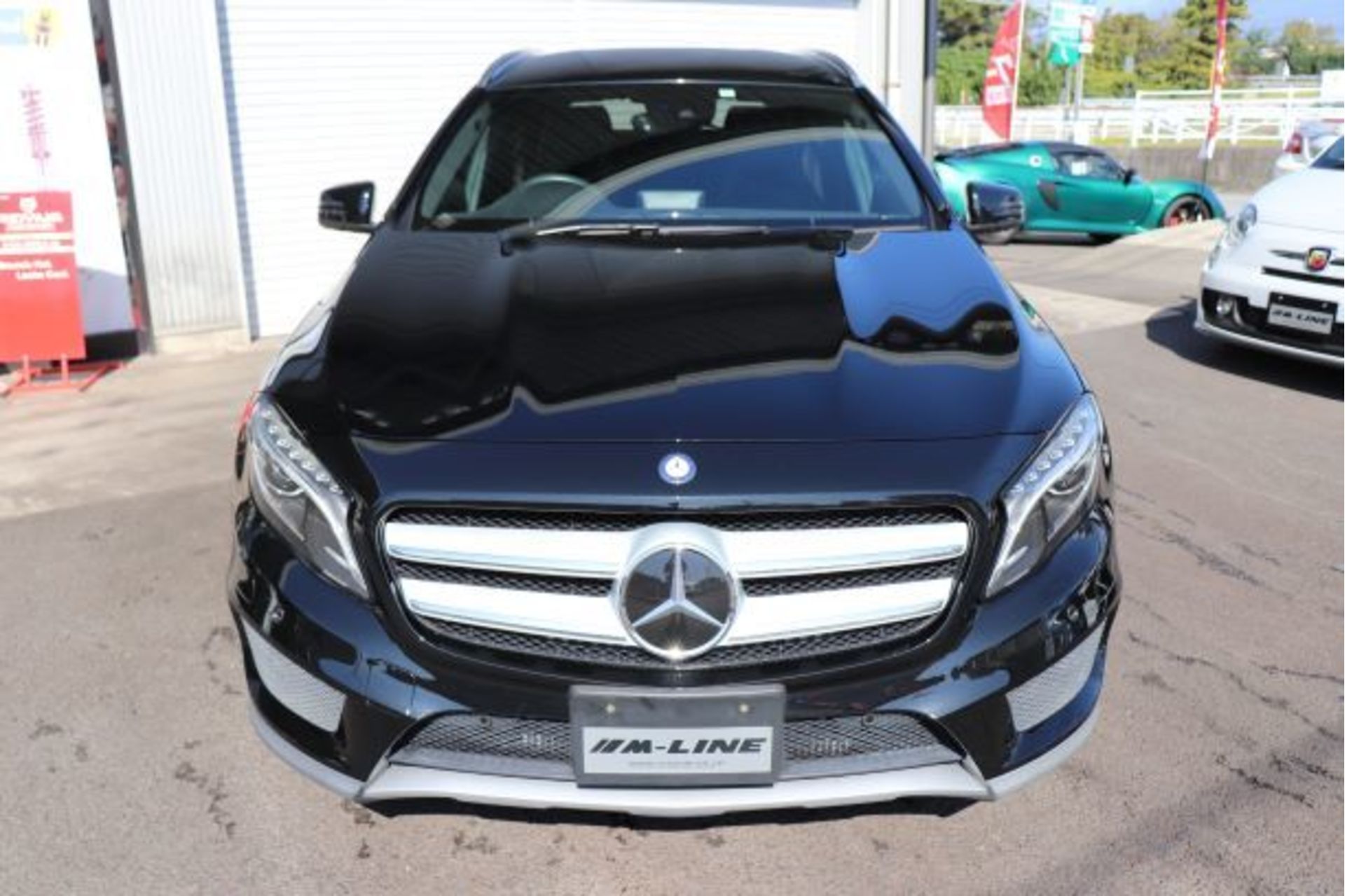 メルセデス・ベンツ　GLA250写真