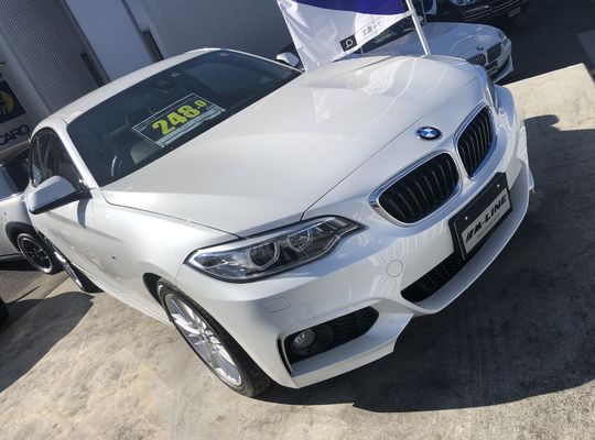 BMW 220iMスポーツ