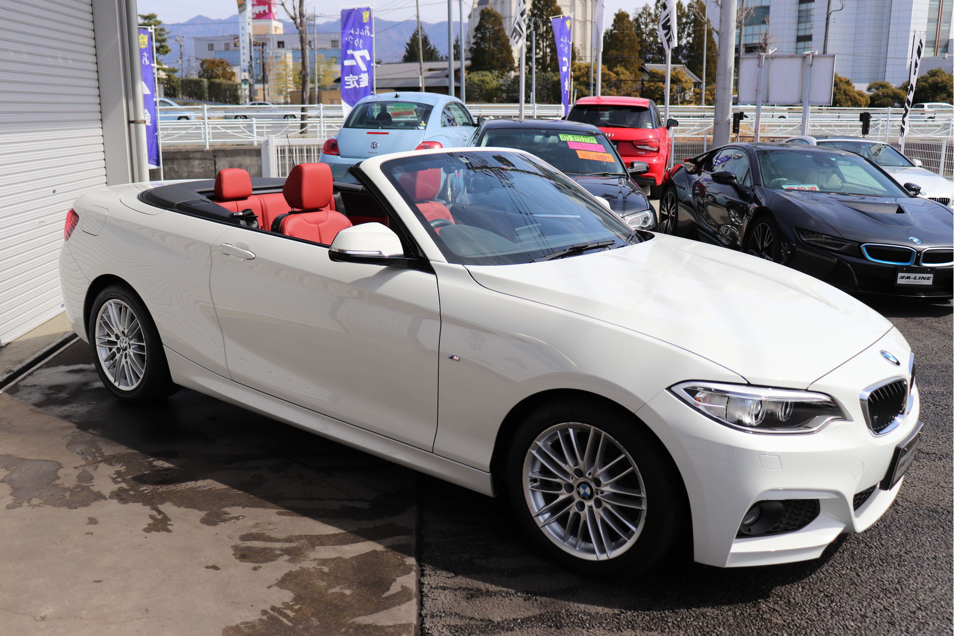 BMW 220iカブリオレ Mスポーツ新入荷！