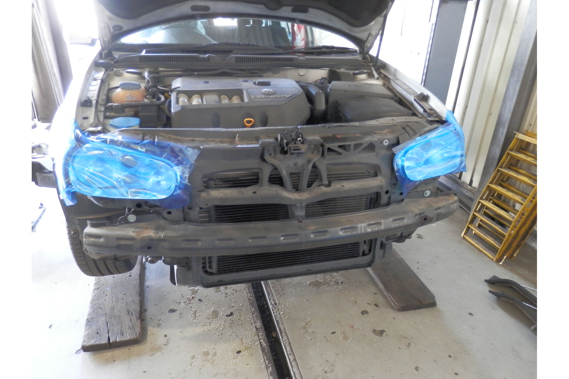 H11年式 ゴルフ4 ラジエーター交換