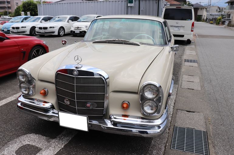 G様 1968年 メルセデス・ベンツ250SE AUTOMATIC！