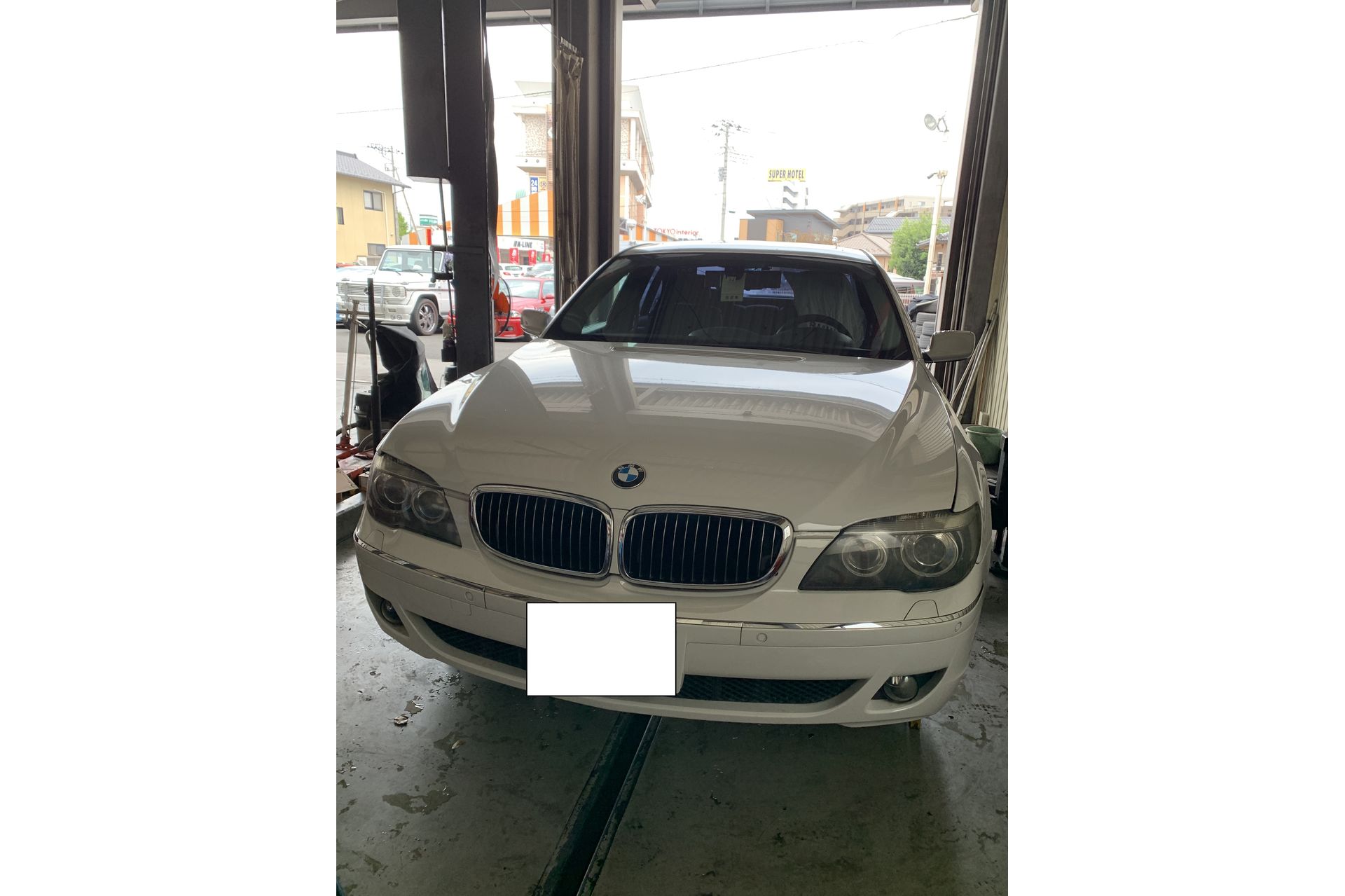 BMW ABA-HL48 E65　オイル漏れ修理