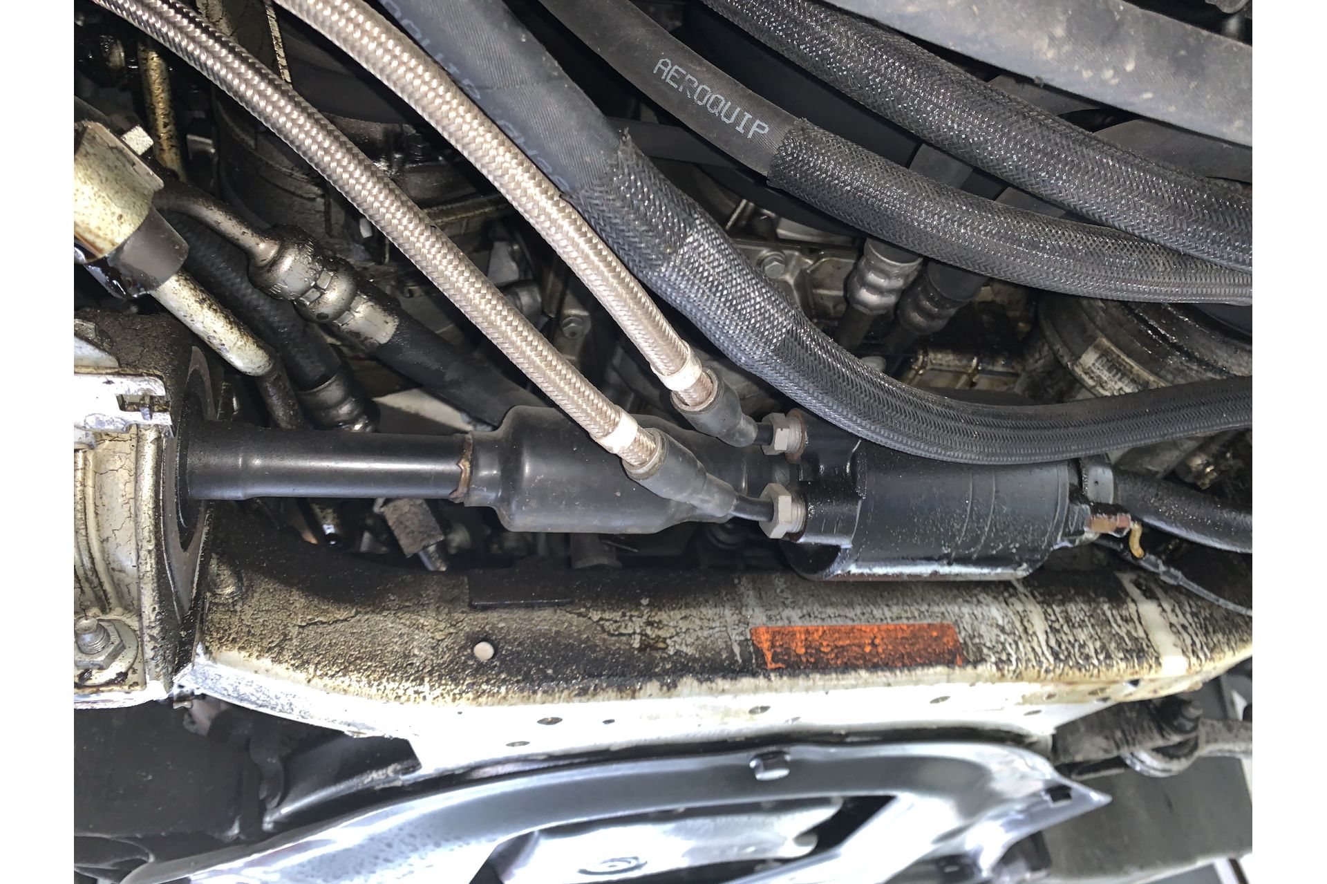 BMW ABA-HL48 E65　オイル漏れ修理