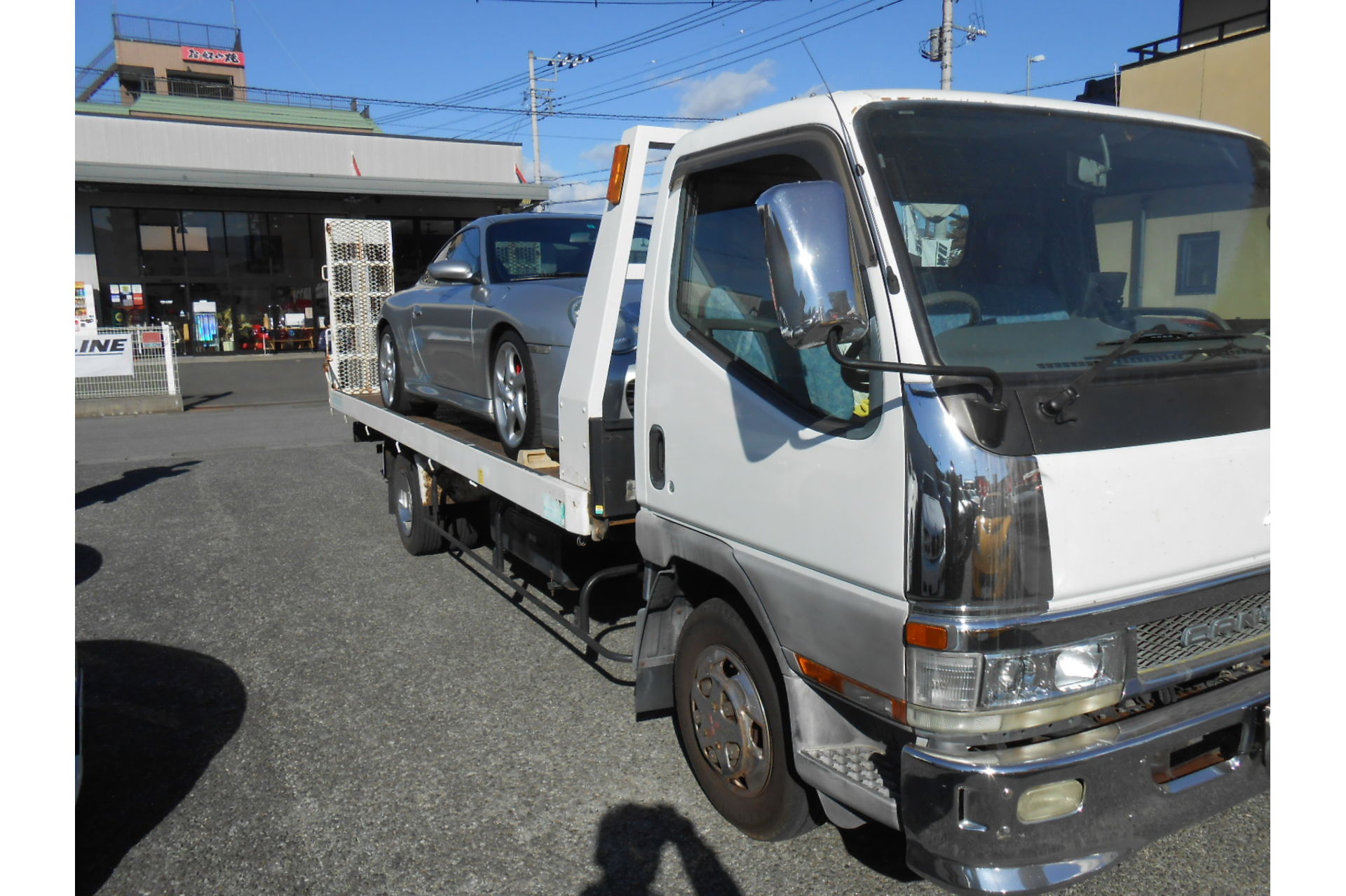 積載車出動 エンジン始動不良です