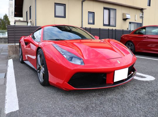 フェラーリ488GTBの写真