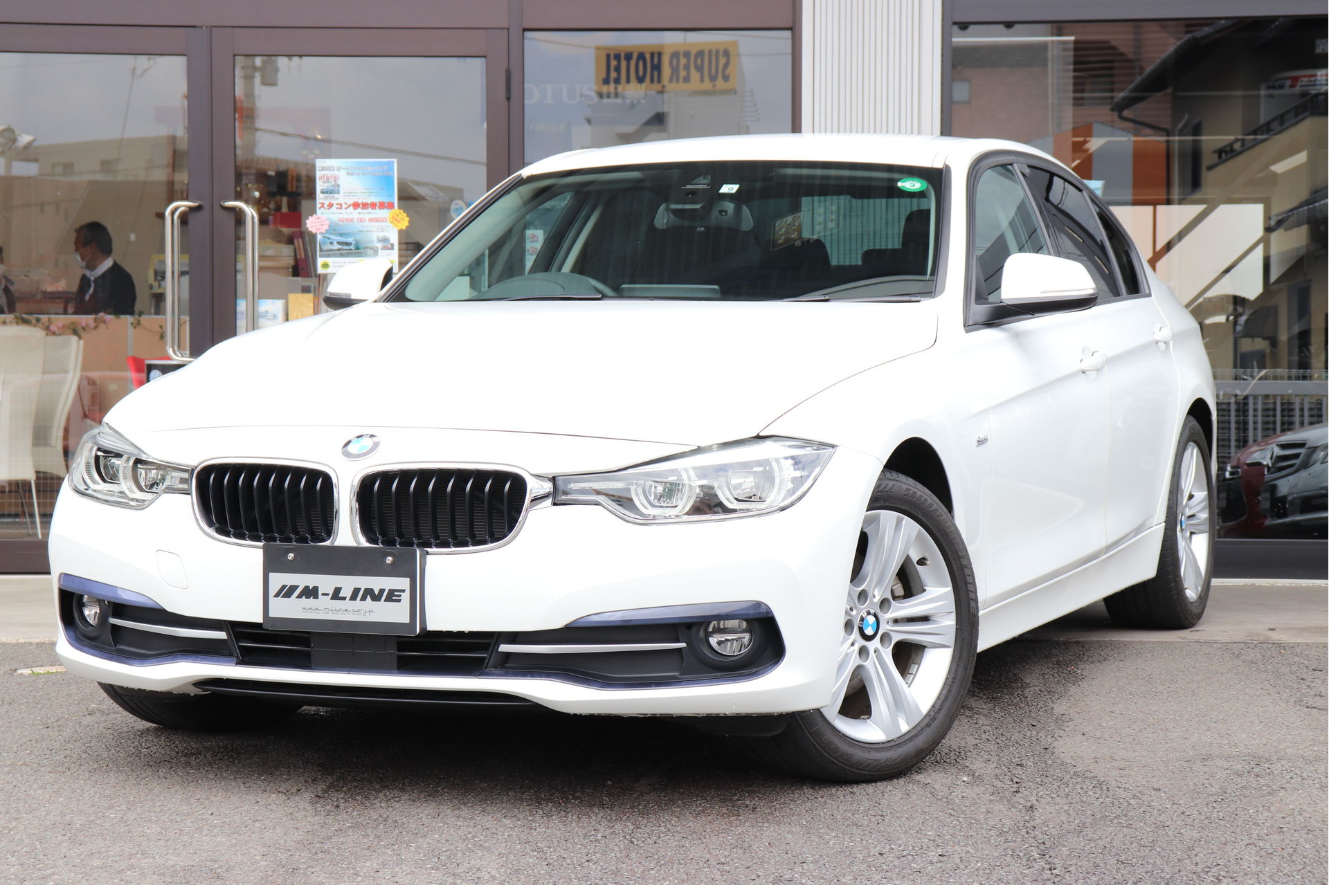 Bmw3シリーズ320i F30 入庫しました 山梨県でbmw買うならエムライ Lotus山梨へ