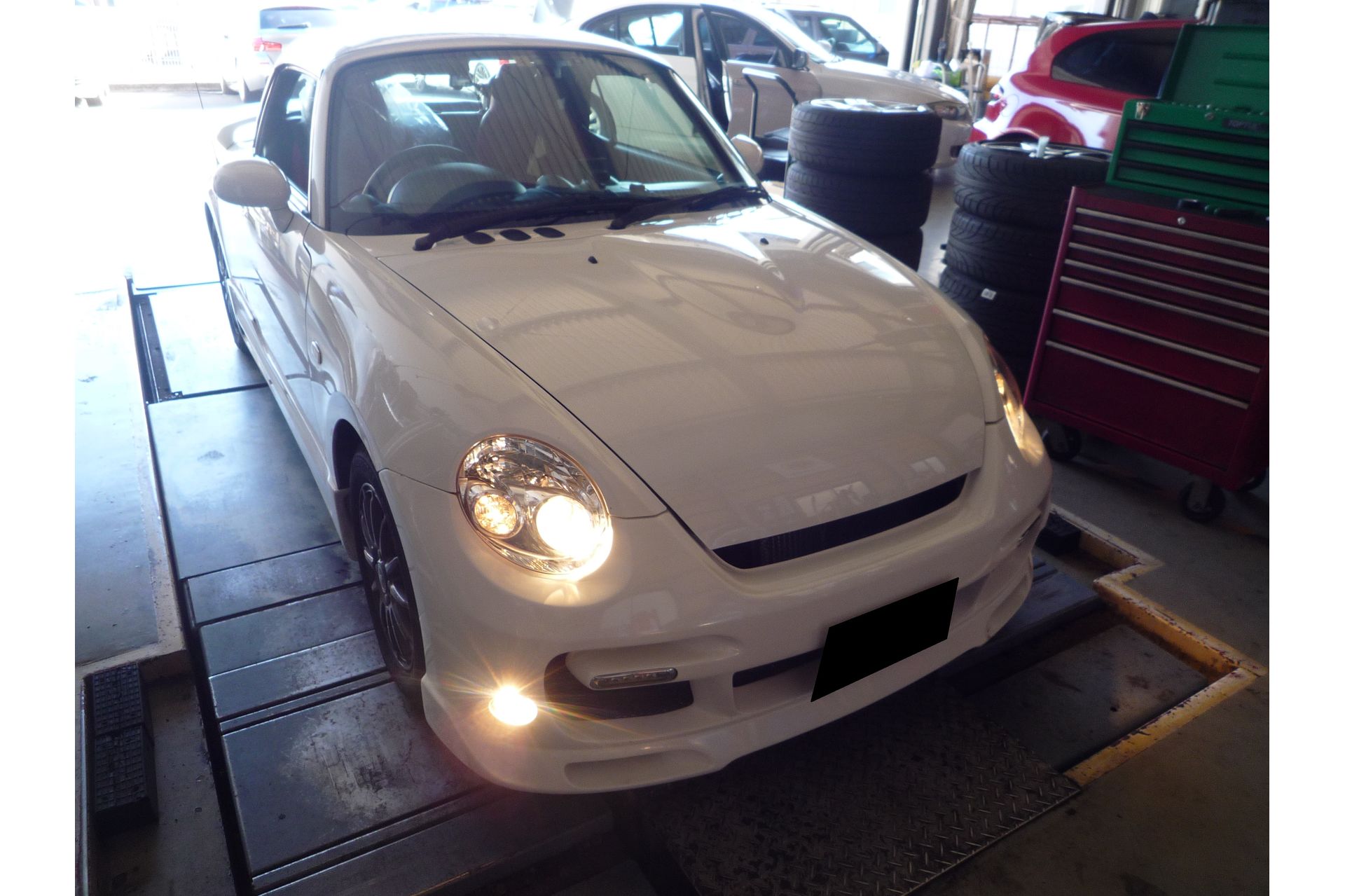 ほぼ新品　L880Kコペン　HIDヘッドライト左右　バルブ付　ＫＬＣリング付 ほぼ新品L880KコペンHIDヘッドライト左右バルブ付KLCリング付