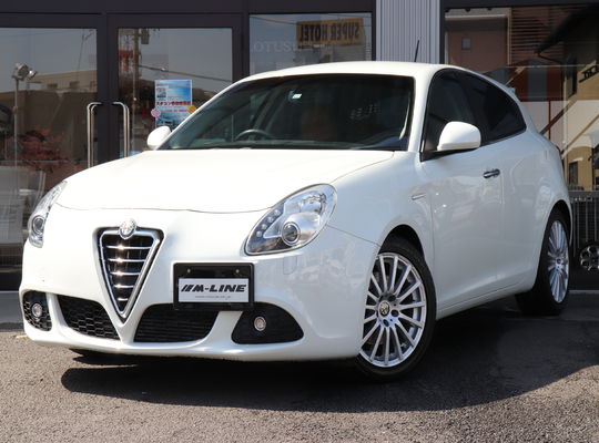 アルファロメオ ジュリエッタの写真