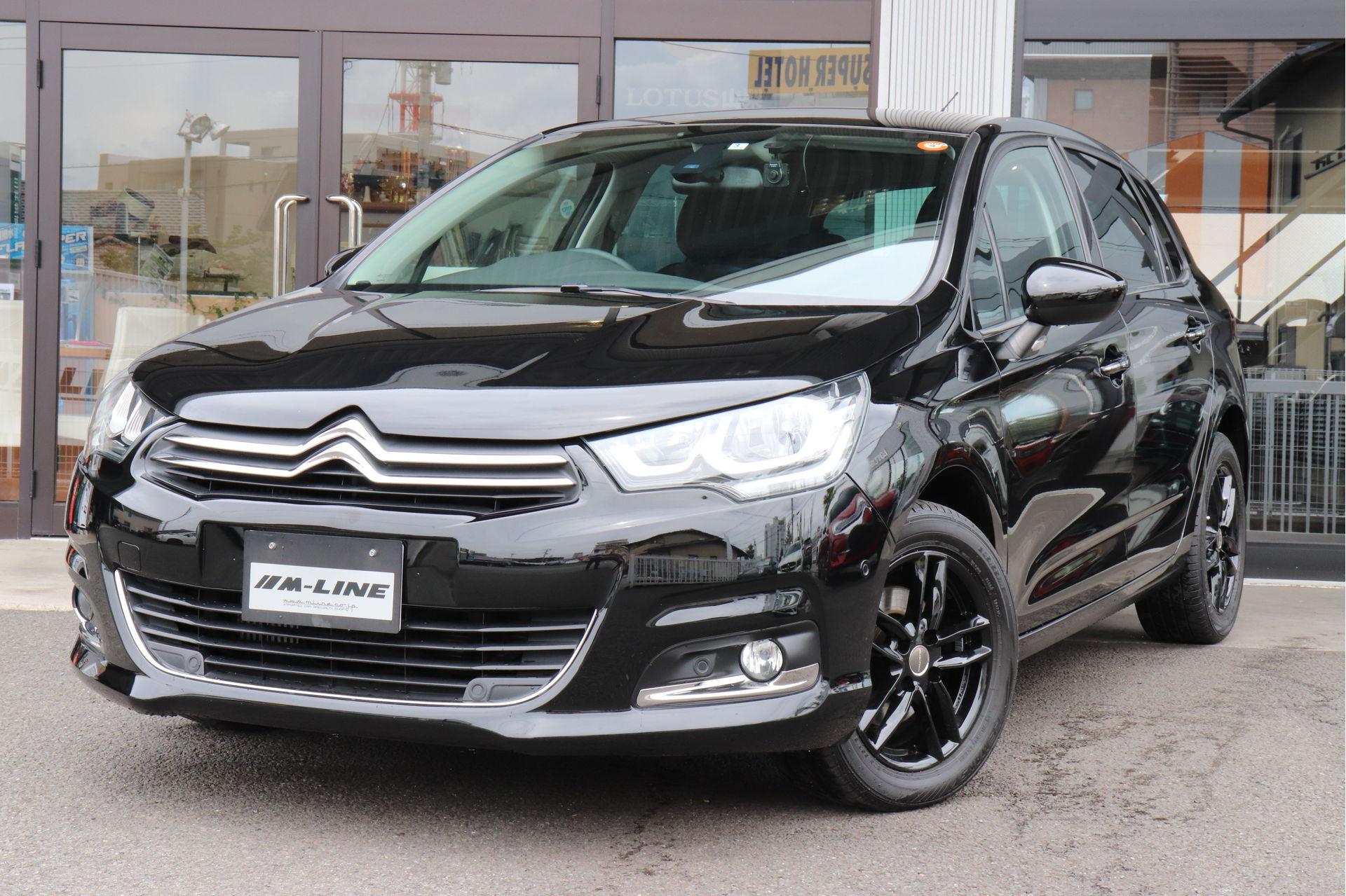 山梨、シトロエン、中古、C4