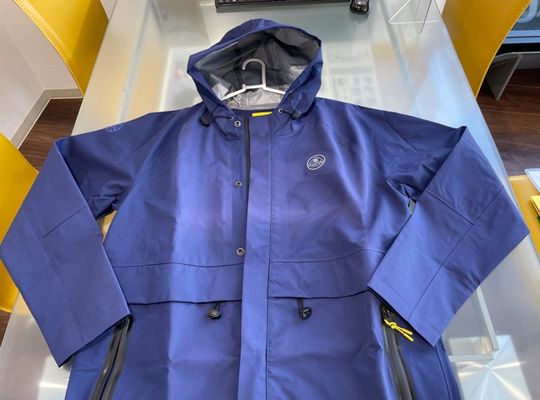 山梨　輸入車　エムライン　ロータス　ディーラー　2シーター　オープン　スポーツカー　グッズ