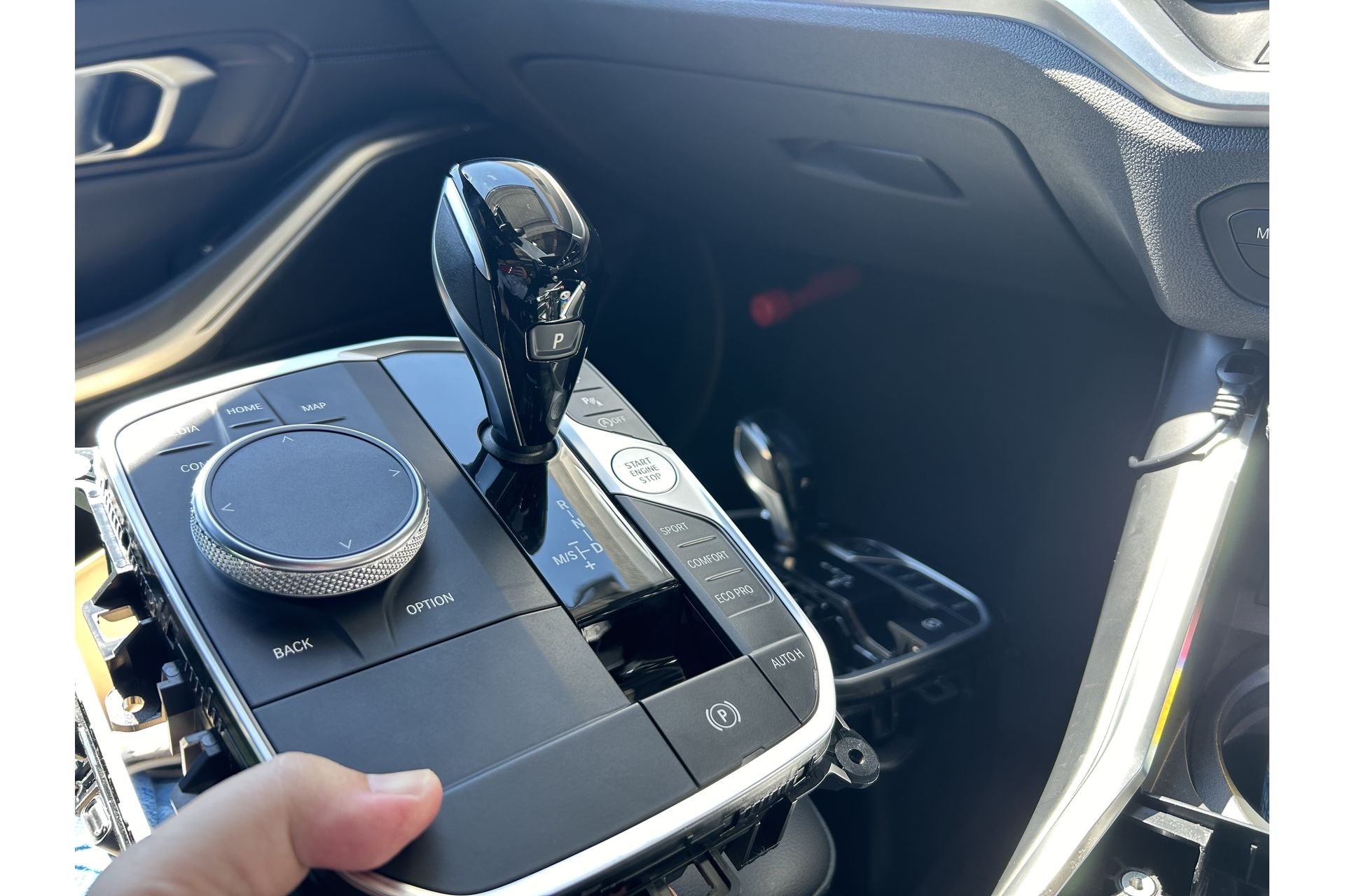 BMW3シリーズ純正サイドブレーキ