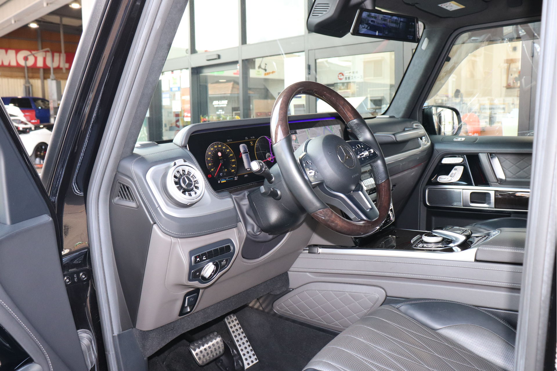 🚙💎【入庫情報】R3年式 メルセデス・ベンツ G400d Manufaktur Edition